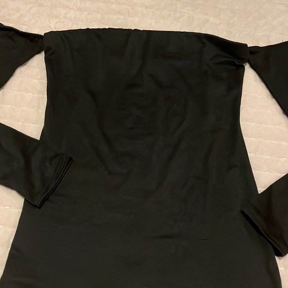 ✨Sale✨ New So true shorty Romper - Picture 6 of 9